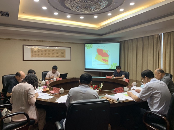 礦山地質(zhì)環(huán)境保護與土地復墾評審會.jpg